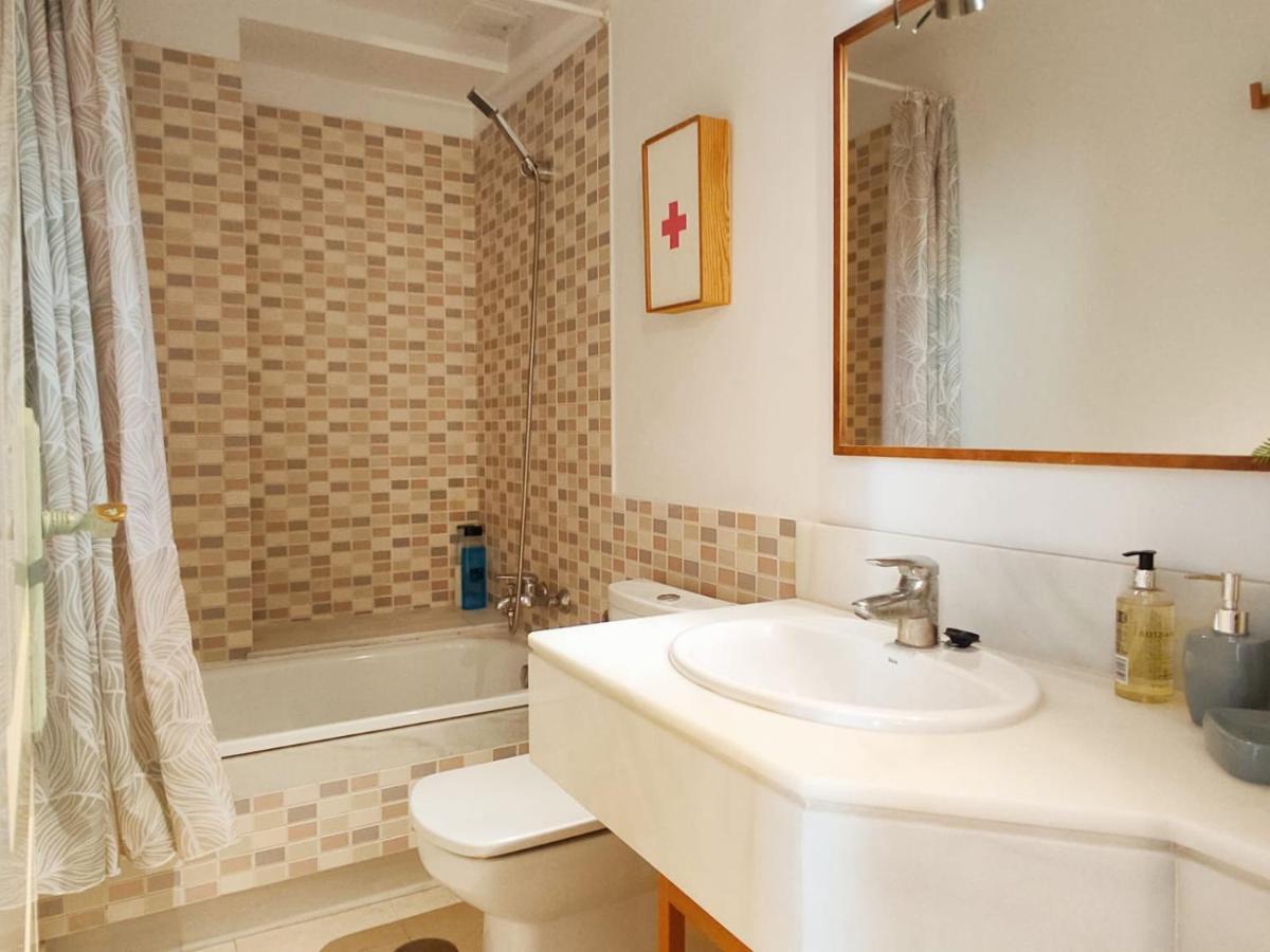 Homeyseville- Lovely Apartment In Seville City Center, Parking Optional المظهر الخارجي الصورة
