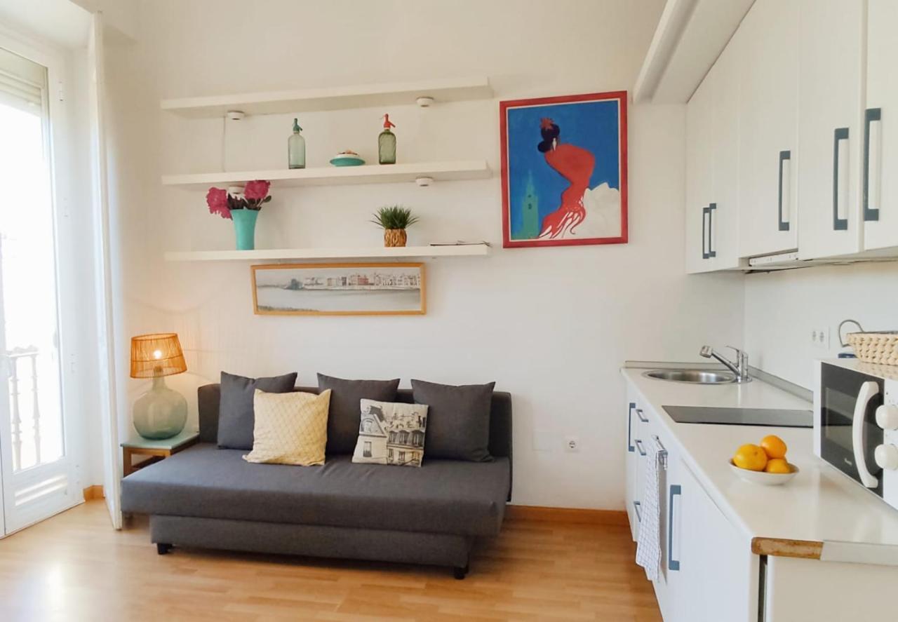 Homeyseville- Lovely Apartment In Seville City Center, Parking Optional المظهر الخارجي الصورة